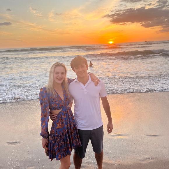 Meet your Posher, Amelia - Picture 1 of 1